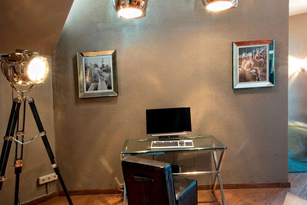Tryp By Wyndham Bremen Airport Hotel Interieur foto