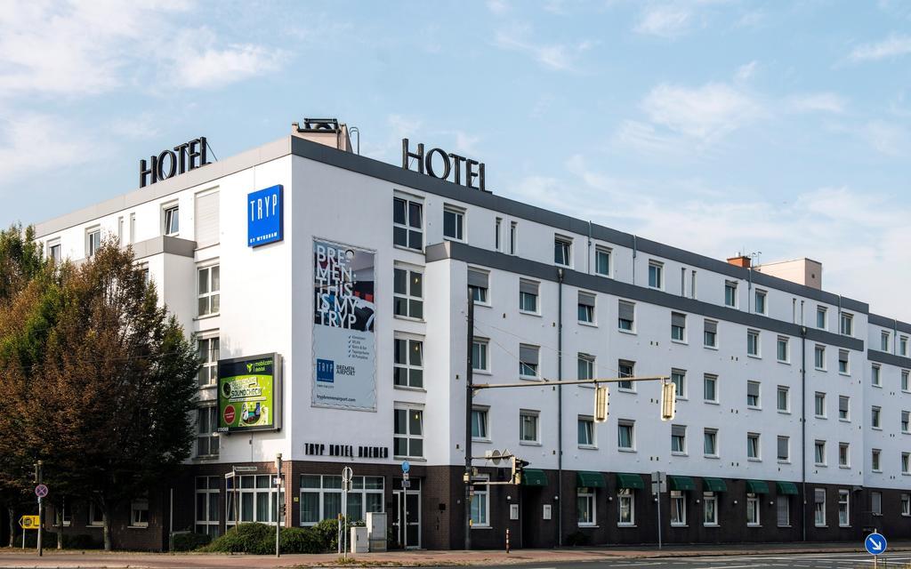 Tryp By Wyndham Bremen Airport Hotel Buitenkant foto